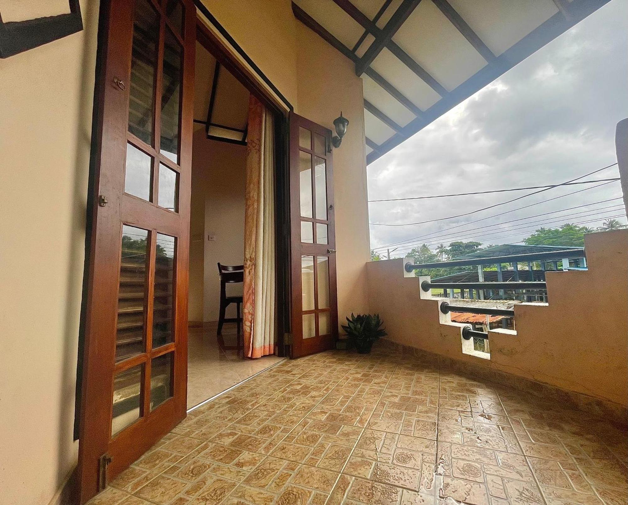Cinnamon City Hikkaduwa Exterior photo